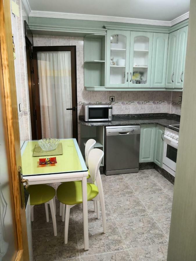 Apartamentos Los Robles アルカラ・デル・フカル エクステリア 写真
